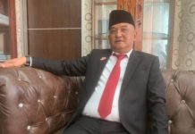 Robi Barus S.E M.AP Apresiasi Kapolrestabes Medan, Kombes Pol Dr. Jean Calvyn Simanjuntak, S.I.K., M.H. dalam Aksi Penyampaian Aspirasi Mahasiswa UHN