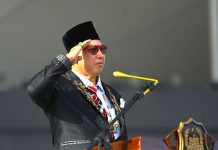 Ketua DPRD Medan Drs Wong Chun Sen MPd.B Bacakan Teks Proklamasi HUT Ke-81 RI di Lapangan Merdeka